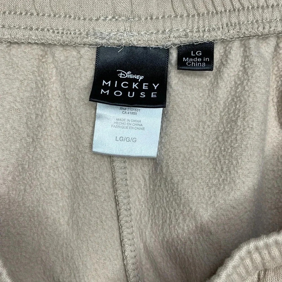 Disney Mickey Mouse Pull On Active Shorts with Draw String Size Large - Picture 4 of 4